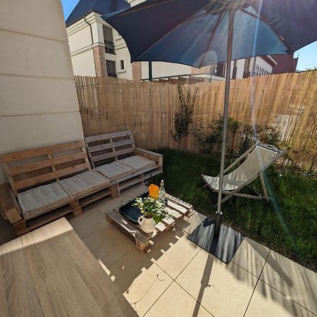 Appartement De Standing Avec Jardin クラマール エクステリア 写真