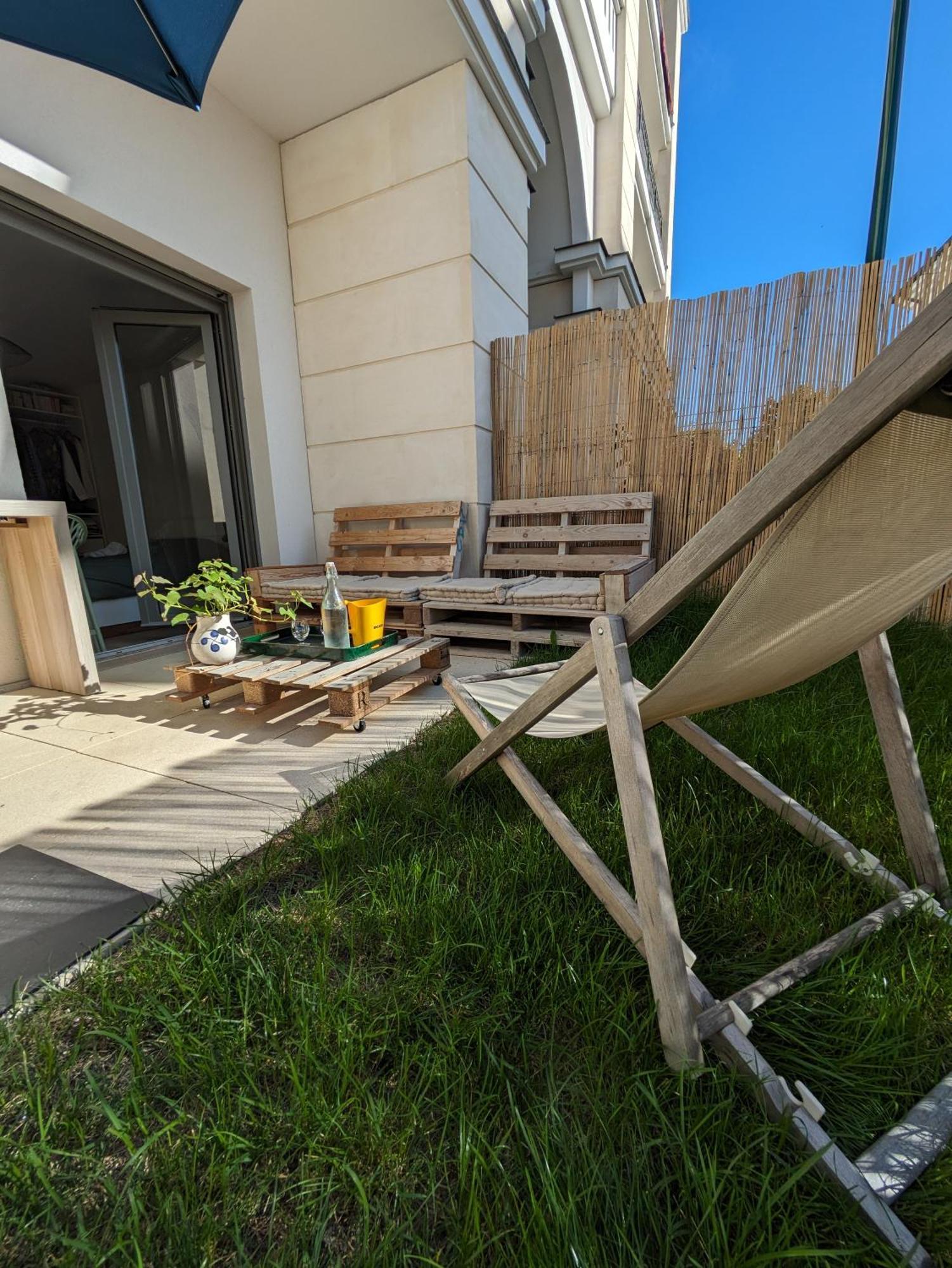 Appartement De Standing Avec Jardin クラマール エクステリア 写真